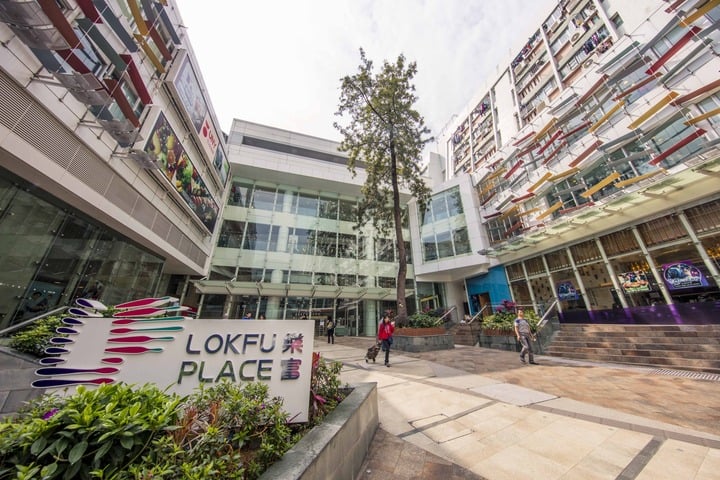 link-media-gallery-brand-lok-fu-place