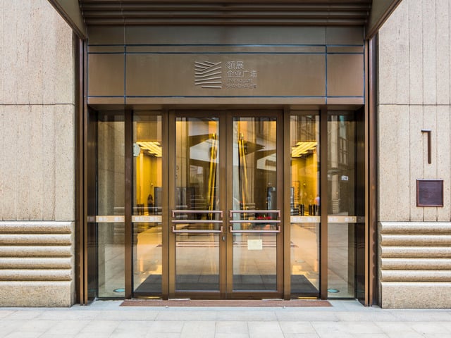 link-reit-media-gallery-link-square